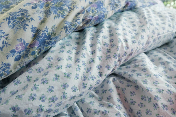 New! Petite Rosebuds Print Linen-Chambray